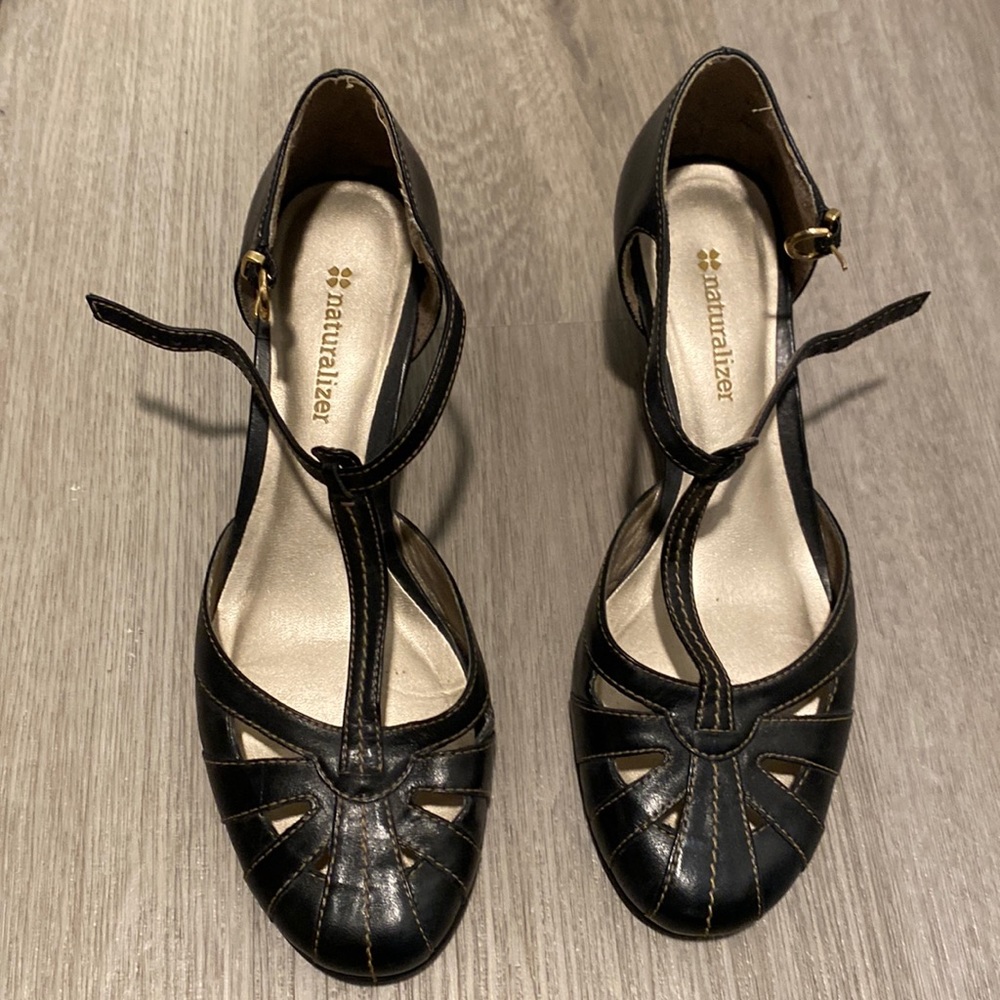 Naturalizar black leather wedge sandals